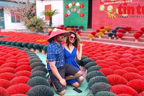 Làng hương đẹp tựa Huế giữa lòng Hà Nội khiến du khách mê mẩn