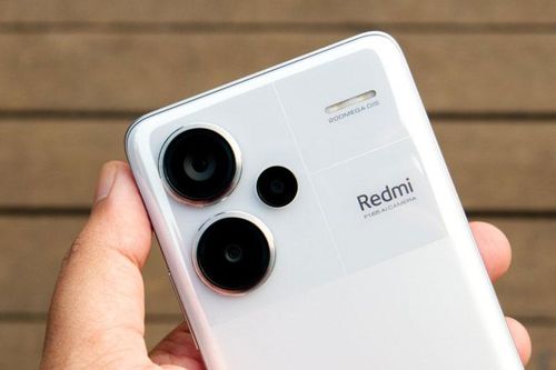 Smartphone chống nước, cấu hình 'khủng', sạc 120W, màn hình cong, giá 10,99 triệu tại Việt Nam