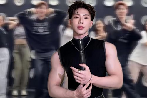 ERIK dance cover ca khúc 'gây bão' của Wren Evans tại phòng tập, thuần thục chẳng kém TikTok-er nào!