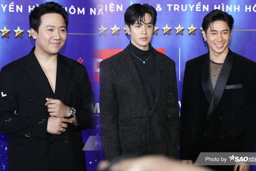 Bộ 3 Trấn Thành - Kiều Minh Tuấn - Trương Thế Vinh diện vest đen lịch lãm trên thảm đỏ Ngôi Sao Xanh 2023