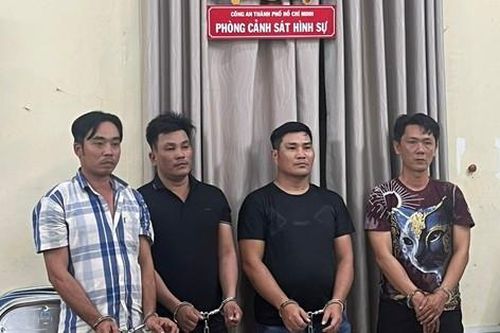 TPHCM: Bắt nhóm đòi nợ thuê cưỡng đoạt tiền của ông chủ
