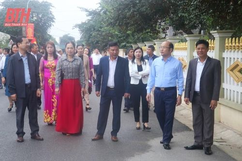 Duy trì, nâng cao chất lượng mô hình thôn, xóm sáng, xanh, sạch đẹp, an toàn, khu dân cư kiểu mẫu
