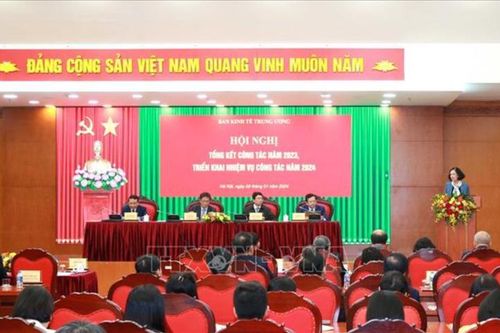 Tăng chất lượng công tác tham mưu chiến lược về kinh tế-xã hội