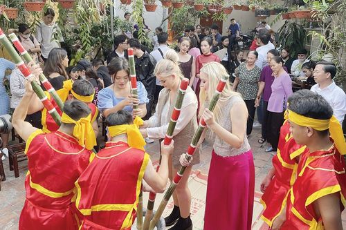 Liên kết để phát triển