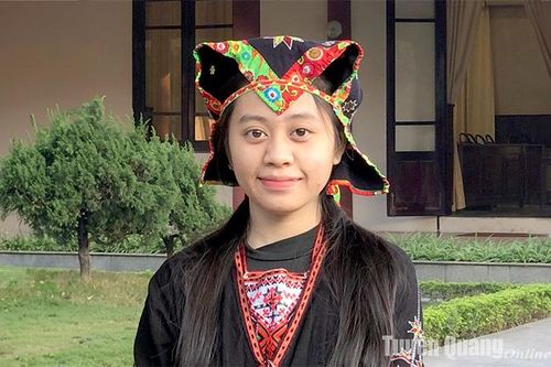 Đỗ Minh Ngọc 'Học sinh 3 tốt'