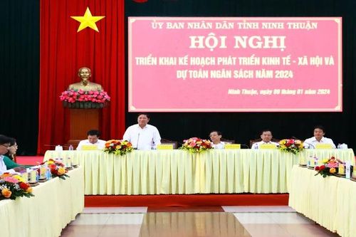 Bài 1: Đột phá về cơ chế, đầu tư, lĩnh vực đất đai