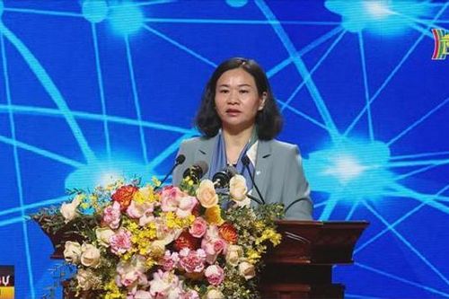 Hướng phong trào thi đua vào vấn đề đời sống, việc làm