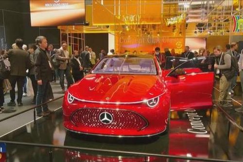 Mercedes-Benz trình làng mẫu xe điện lý tưởng