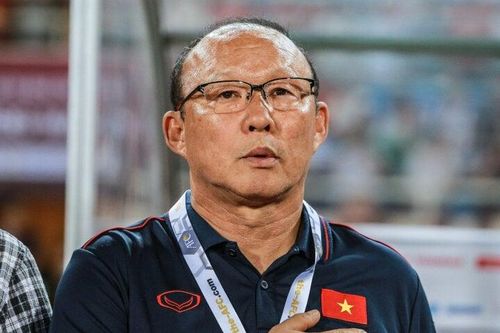Tuyển Việt Nam không còn HLV Park Hang Seo, CĐV Hàn Quốc đổi sang cổ vũ Malaysia