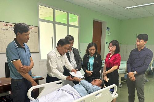 Vụ rơi máy bay ở Quảng Nam: Hỗ trợ người bị thương và gia đình bị hư hỏng nhà cửa