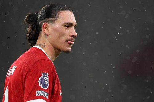 Tiền đạo 100 triệu euro cứu Van Dijk khỏi bẽ mặt trước Fulham