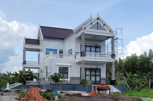 Cà Mau: Xử lý nghiêm 'biệt thự' không phép xây dựng trên đất rừng