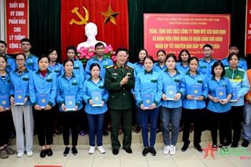 Công đoàn Quốc phòng dành hơn 4 tỷ đồng chăm lo đoàn viên công đoàn, người lao động dịp Tết Giáp Thìn 2024