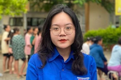 Nữ sinh viên ĐHQG Hà Nội giành cú đúp danh hiệu 'Sinh viên 5 tốt' và 'Sao Tháng Giêng'