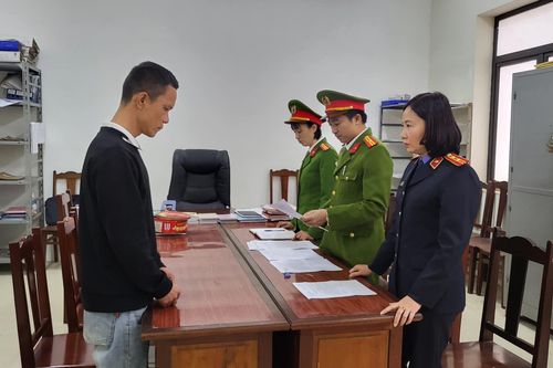 Khởi tố tài xế xe tải vụ 'bẻ lái' gây tai nạn ở Phú Thọ
