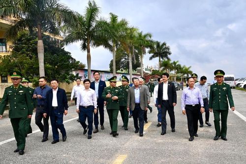 Ủy ban Đối ngoại của Quốc hội thăm và làm việc tại Đồn Biên phòng cửa khẩu Thanh Thủy, Nghệ An