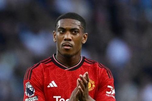 'Hàng thải' Martial chê Saudi Arabia, quyết sống mòn tại MU