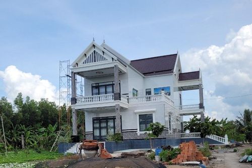 Chủ tịch Cà Mau yêu cầu xử lý 'biệt thự' xây trên đất lâm nghiệp
