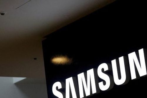 Gia đình Lee rao bán gần 30 triệu cổ phiếu Samsung Electronics trị giá 2 tỷ USD