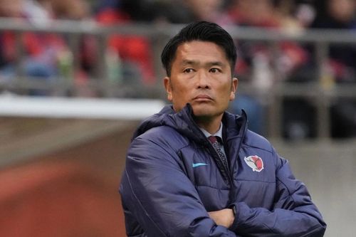 HLV Nhật Bản ngồi 'ghế nóng' Hà Nội FC
