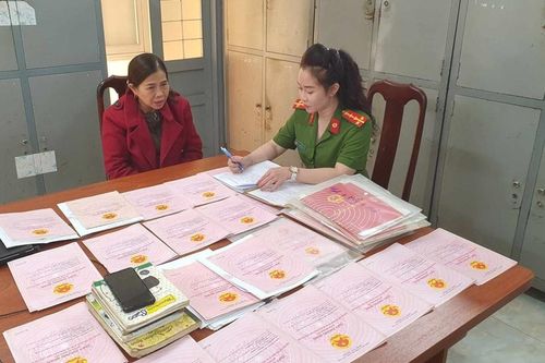 Bắt người phụ nữ cho 40 người vay nặng lãi ở Đắk Lắk