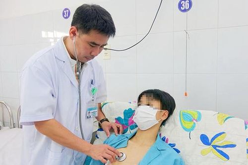 Đà Nẵng: Cứu sống nam sinh lớp 10 đứt lìa phế quản trái