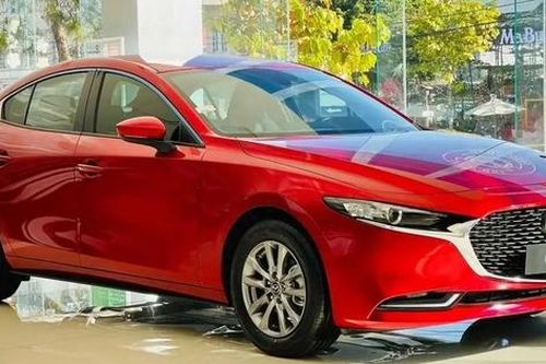 Mazda 3 bổ sung phiên bản, thêm tính năng an toàn