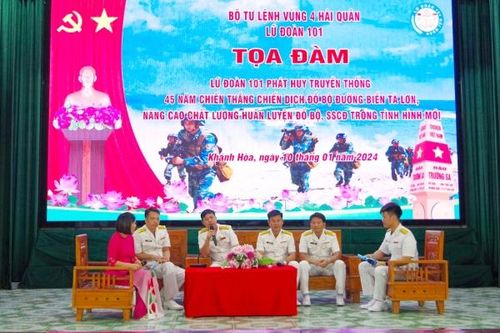Lữ đoàn 101 tổ chức tọa đàm phát huy truyền thống 45 năm Chiến thắng Chiến dịch đổ bộ đường biển Tà Lơn
