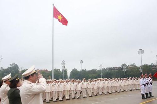 Lễ báo công dâng Bác nhân kỷ niệm 60 năm Người về thăm Công an thành phố Hà Nội