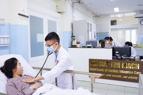 Nữ sinh viên thập tử nhất sinh vì bệnh nguy hiểm dễ nhầm với cảm cúm