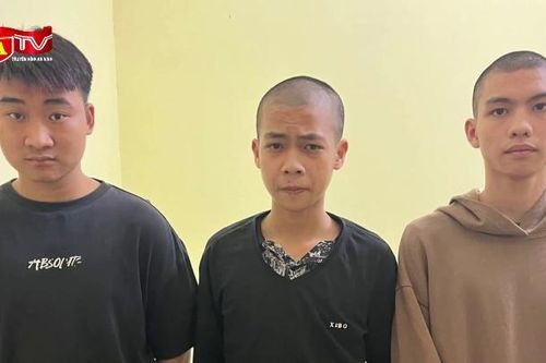 Bắt nhóm đối tượng tuổi '2K' lưu hành tiền giả
