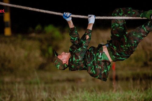 Sao Nhập Ngũ 2024 Tập 5: Hội thao leo dây thang khiến Huỳnh Lập bật khóc