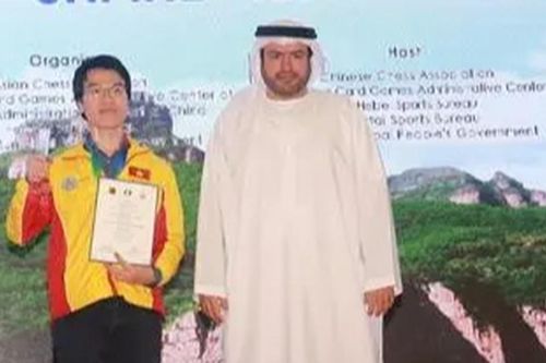 Lê Quang Liêm tạo địa chấn khi giành chức vô địch châu Á, mang vinh quang về cho cờ vua Việt Nam