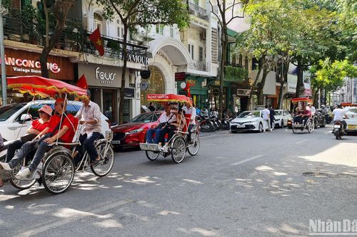 Hà Nội, Vịnh Hạ Long, Hội An đứng top đầu các Giải thưởng của Tripadvisor 2024