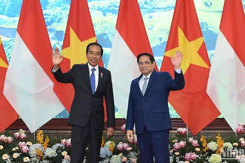 Thủ tướng Phạm Minh Chính đón và hội kiến với Tổng thống Cộng hòa Indonesia Joko Widodo