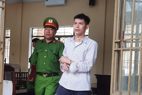 Bị la rầy, gã con rể đâm cha vợ trọng thương