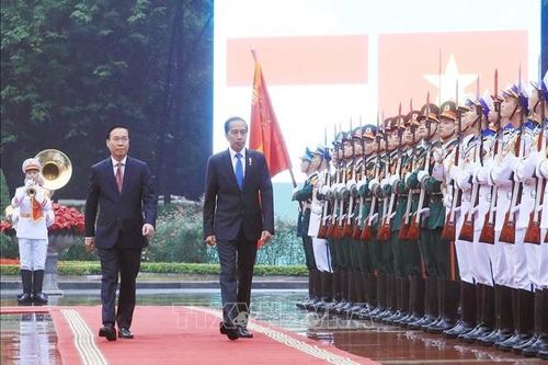 Chủ tịch nước chủ trì lễ đón Tổng thống Indonesia thăm cấp Nhà nước tới Việt Nam