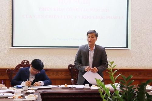 Xác định nhiệm vụ trọng tâm, chiến lược, khả thi trong công tác khoa học pháp lý