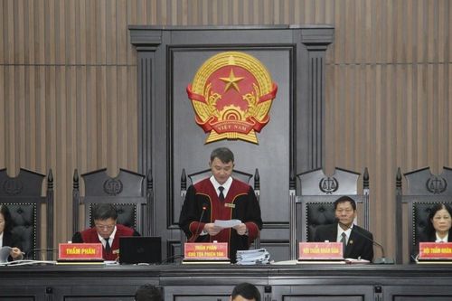 Vụ Việt Á: Miễn trách nhiệm hình sự cựu Giám đốc CDC Bình Dương, tuyên án 37 bị cáo