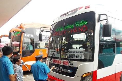 Hà Nội công bố điện thoại đường dây nóng tiếp nhận, xử lý giao thông dịp Tết