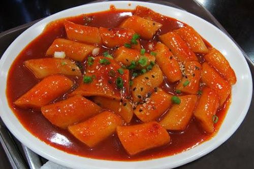 Bánh gạo Yopokki dành cho mọi lứa tuổi, bạn đã thử chưa?