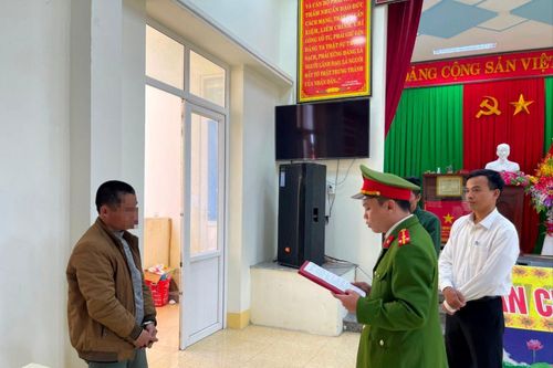 Bắt giam đối tượng dùng hung khí đánh người do mâu thuẫn