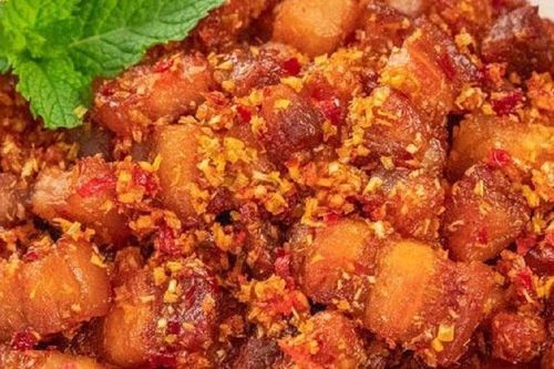 Tối nay ăn gì: Đừng luộc thịt nữa, thêm 1 củ sả làm theo cách này thơm ngon khó cưỡng