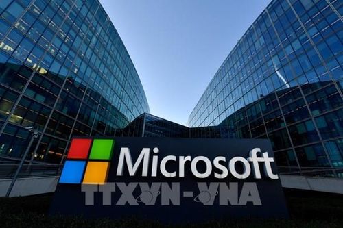Microsoft 'vượt mặt' Apple trở thành công ty giá trị nhất thế giới