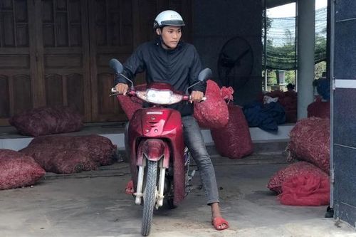 Nâng bước thủ khoa