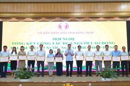Tiếp tục đẩy mạnh công tác đưa người lao động đi làm việc ở nước ngoài theo hợp đồng