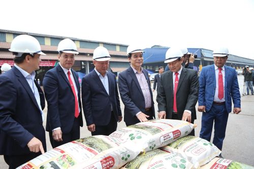 Ra mắt bảy sản phẩm phân bón chuyên dùng và công bố thay đổi bao bì sản phẩm