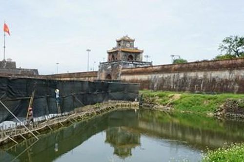 Tu bổ, tôn tạo gần 1.400m kè Hộ Thành hào ở mặt Đông Kinh thành Huế