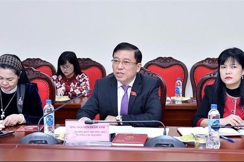 Ban Công tác đại biểu làm việc với Viện Nghiên cứu lập pháp của Lào