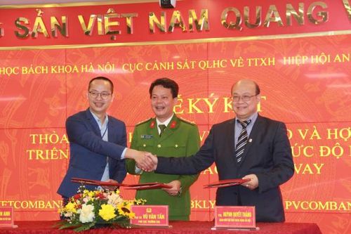 Thúc đẩy chuyển đổi số quốc gia, bảo mật thông tin cá nhân từ Đề án 06/CP